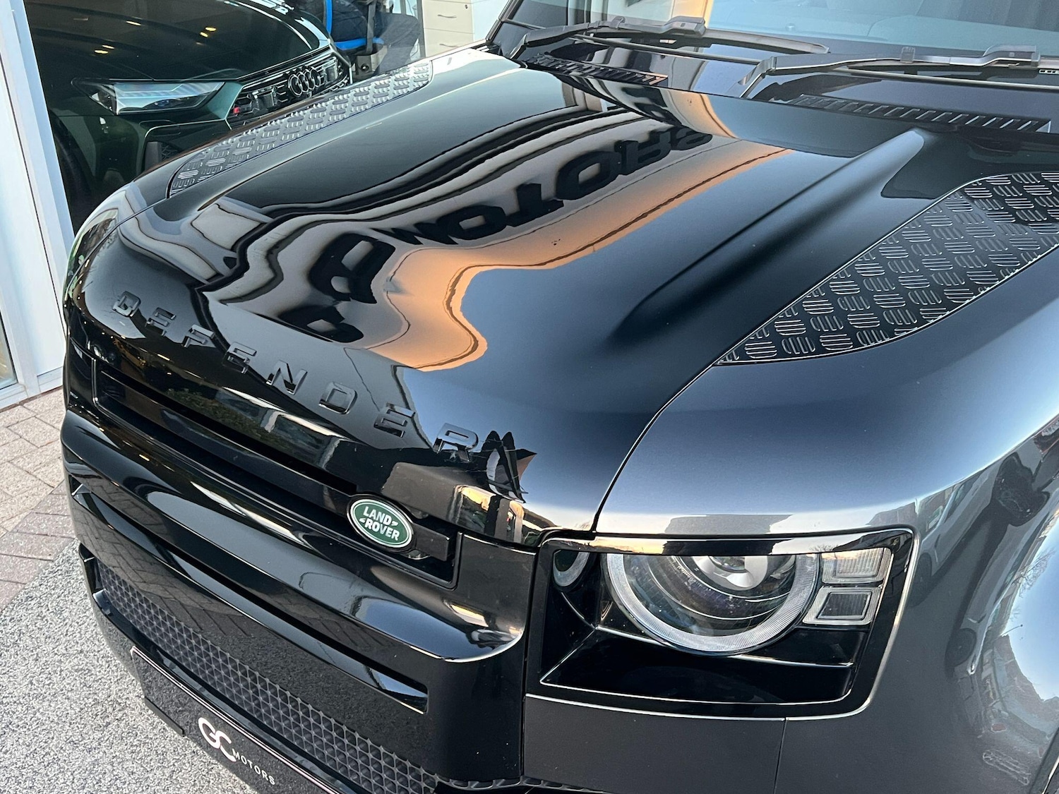 Used Land Rover Defender 110 2023 for sale - 77091821: Photo 71