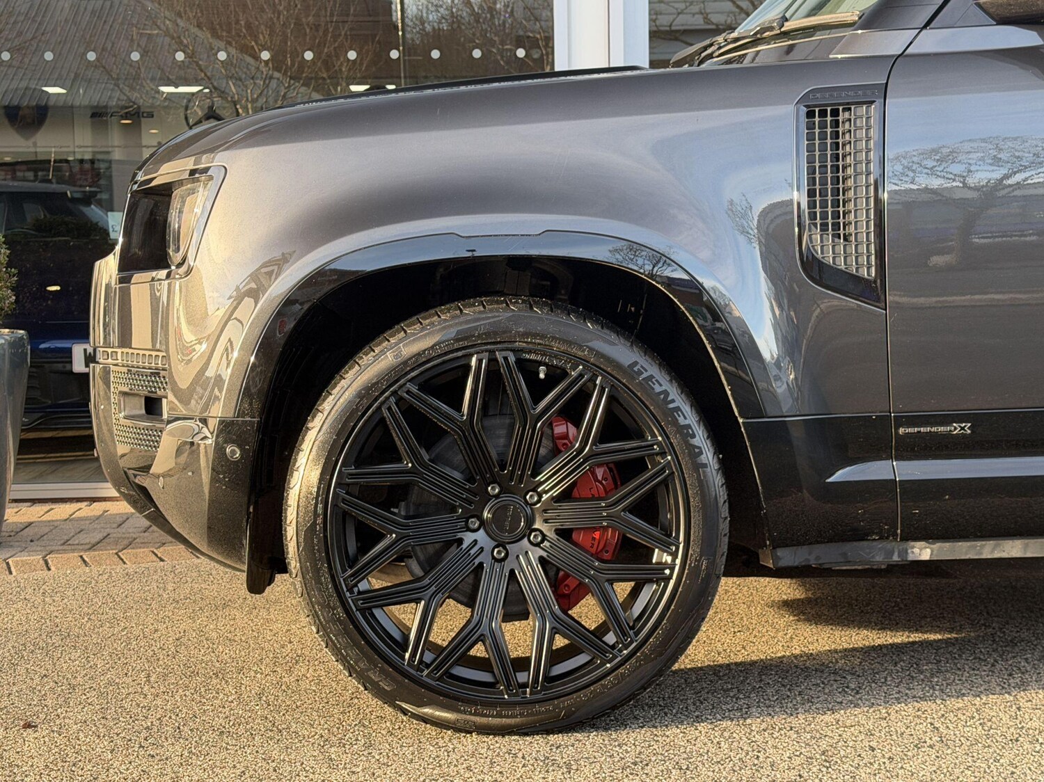 Used Land Rover Defender 110 2023 for sale - 77091821: Photo 8