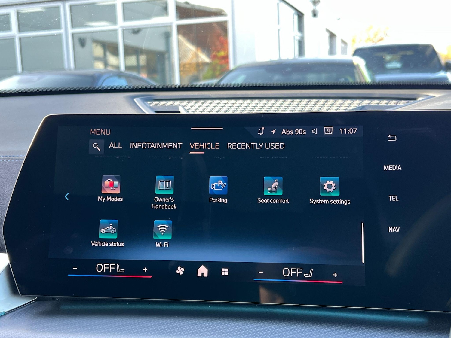 Used BMW iX2 2025 for sale - 76472343: Photo 32