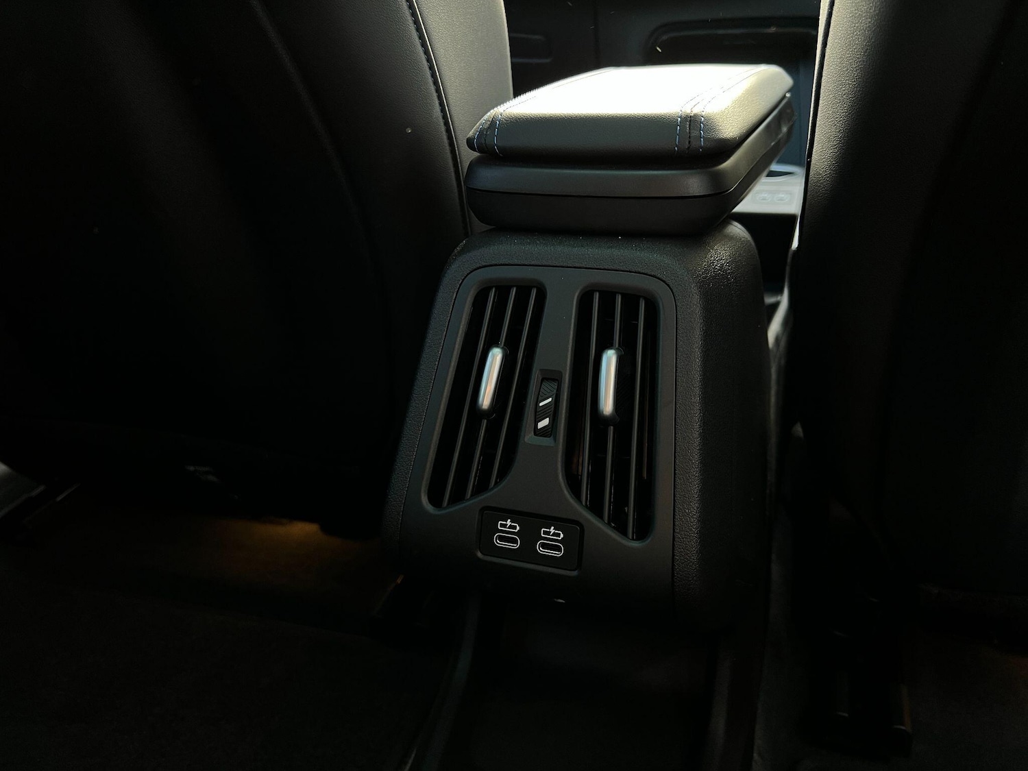 Used BMW iX2 2025 for sale - 76472343: Photo 57