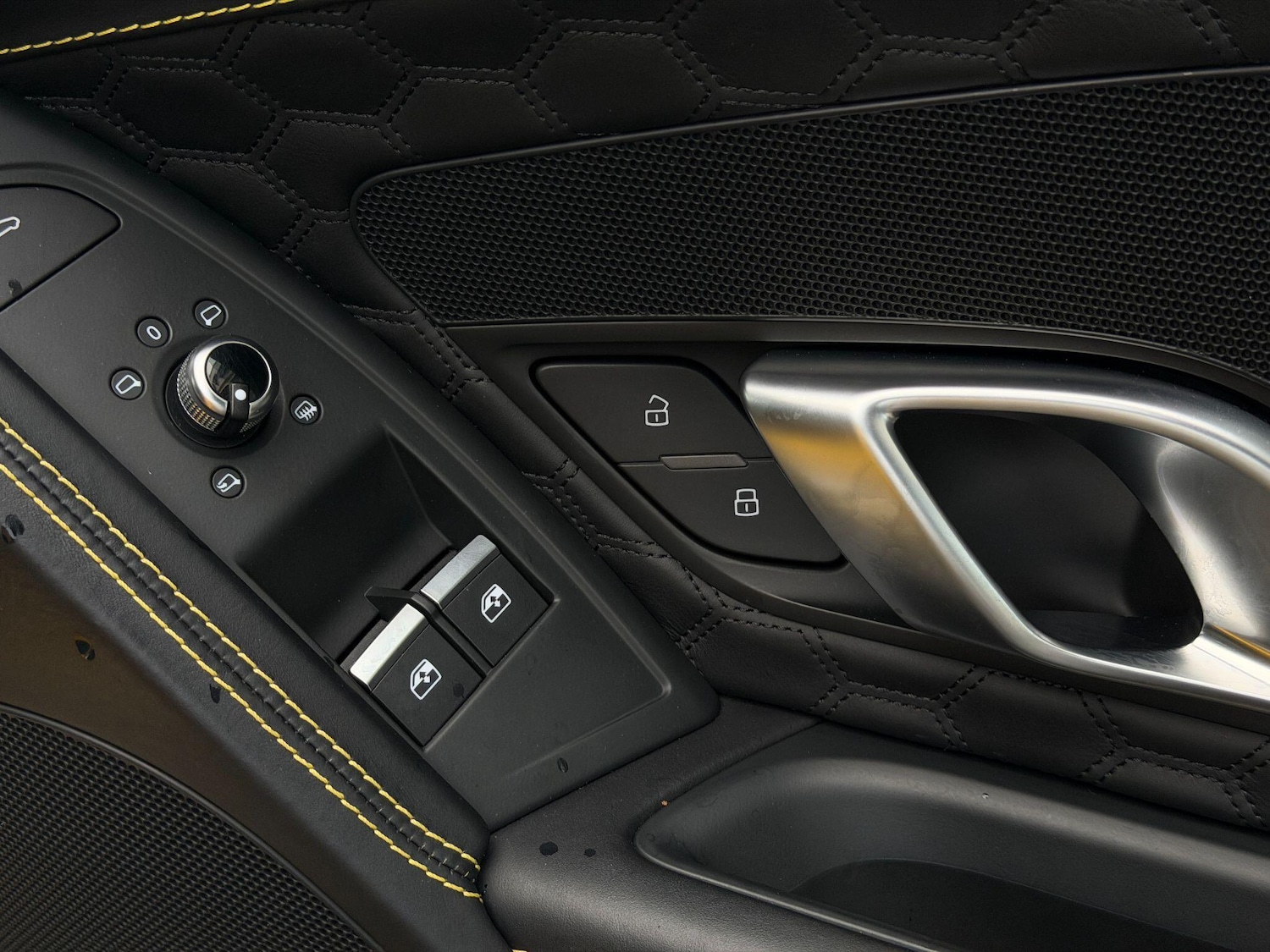 Used Audi R8 2021 for sale - 76607663: Photo 43