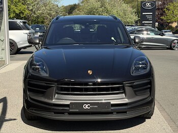Used Porsche Macan 2023 for sale - 78430099: Photo