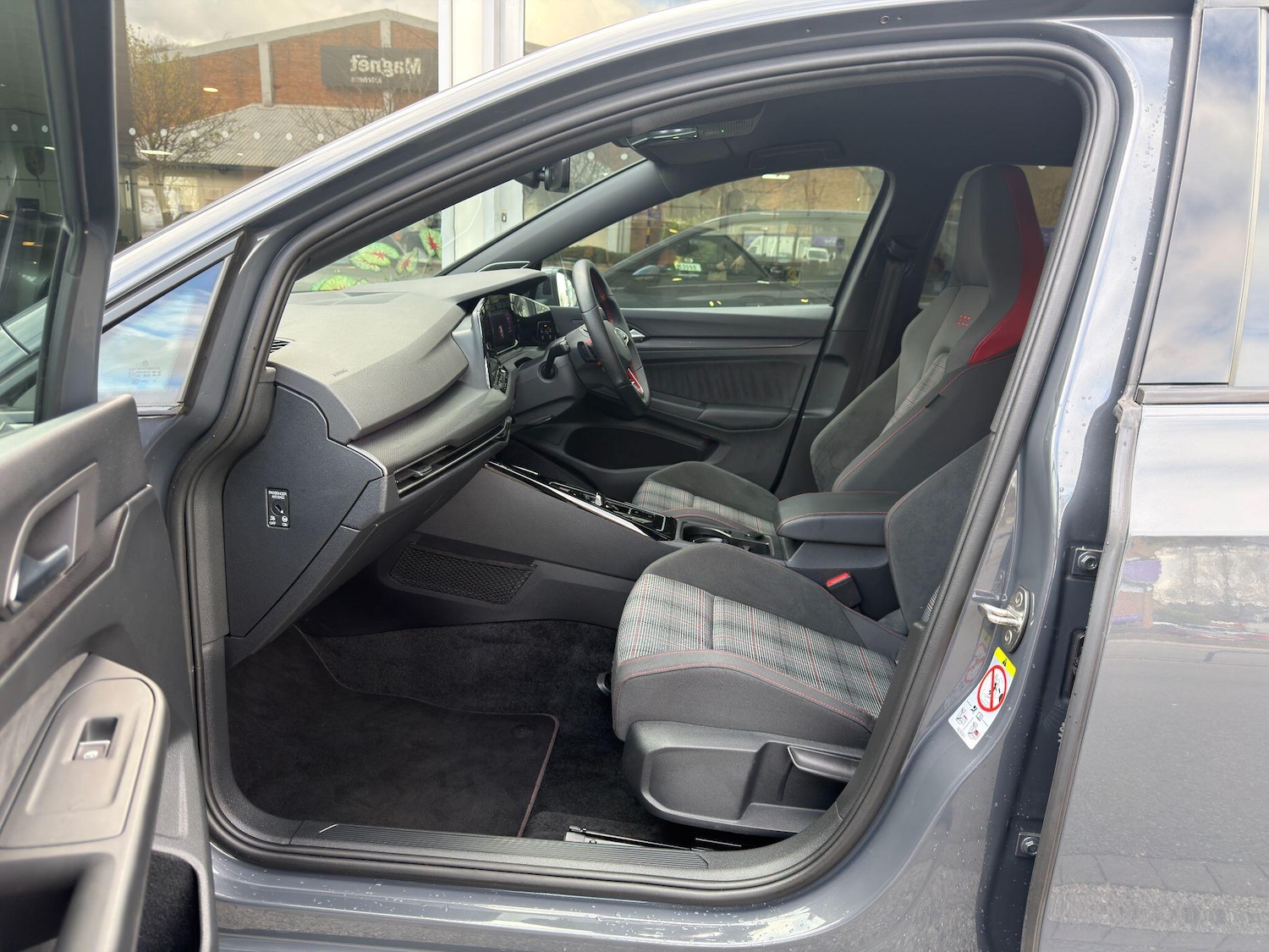 Used Volkswagen Golf 2024 for sale - 78007818: Photo 14