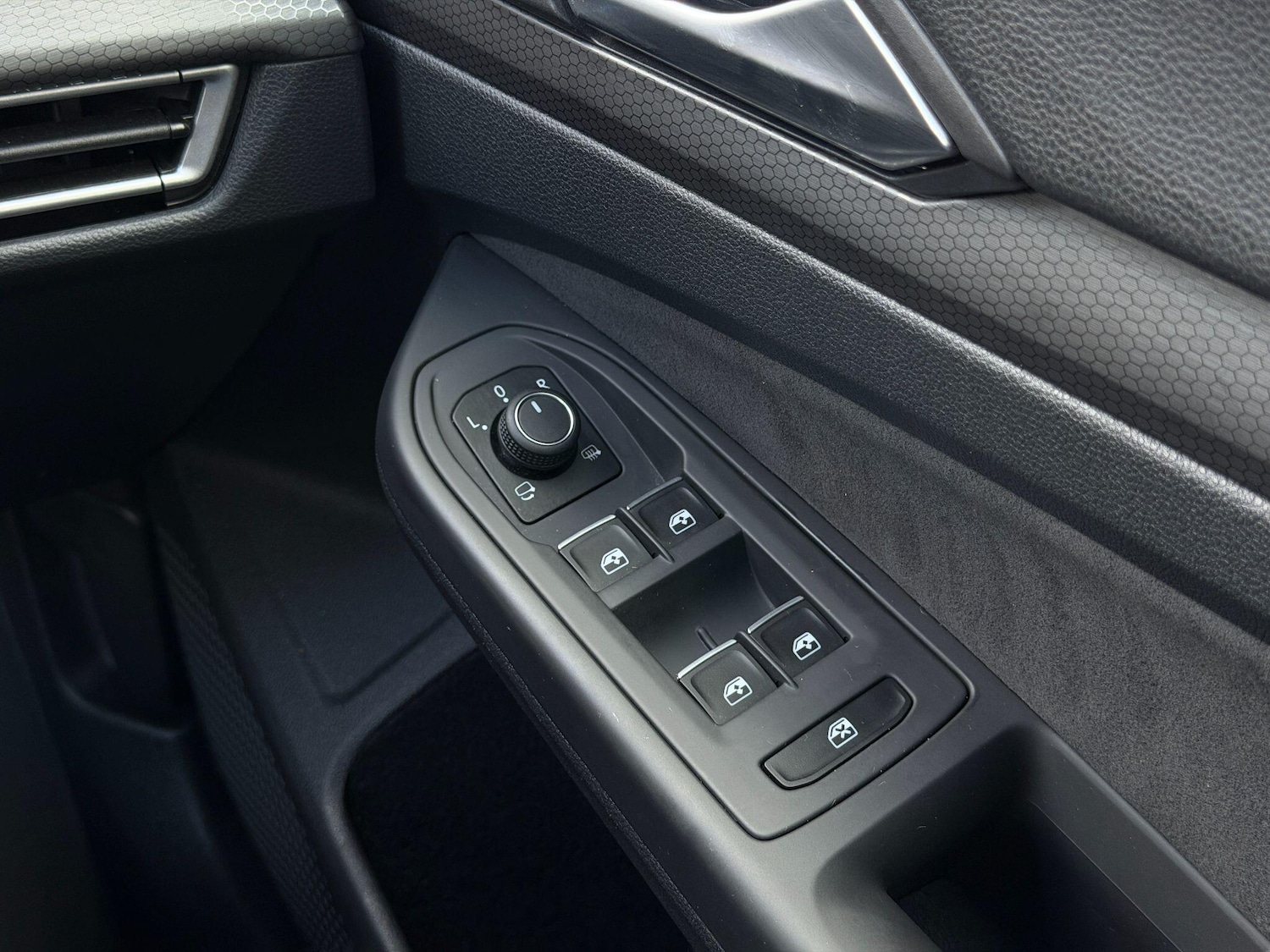 Used Volkswagen Golf 2024 for sale - 78007818: Photo 51