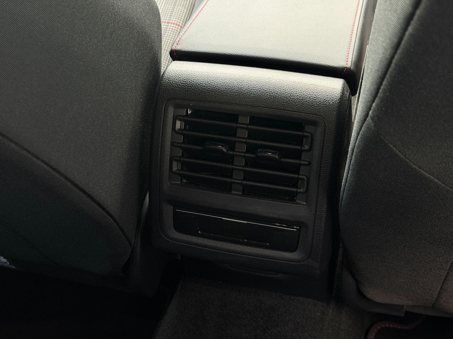 Used Volkswagen Golf 2024 for sale - 78007818: Photo 53