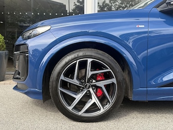 Used Audi Q6 e-tron 2025 for sale - 79225235: Photo