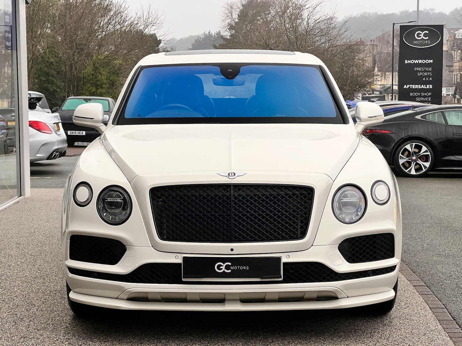Used Bentley Bentayga for sale - 77646220: Photo 2
