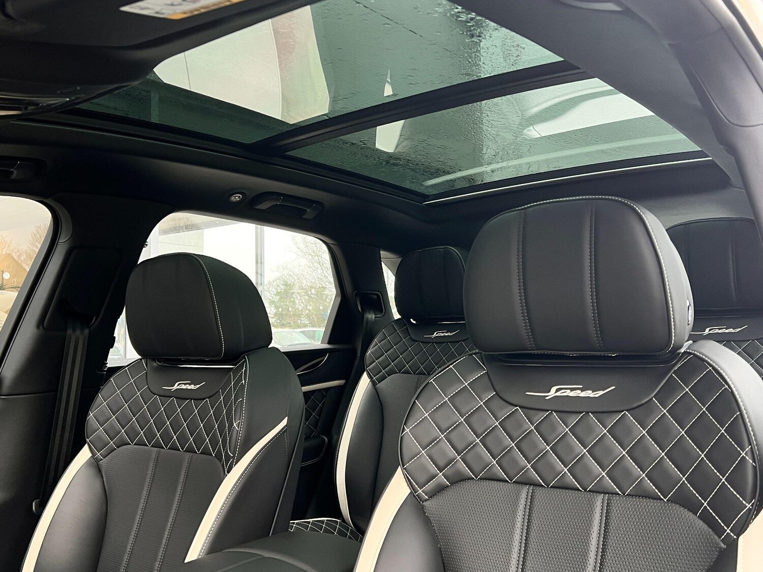 Used Bentley Bentayga for sale - 77646220: Photo 33