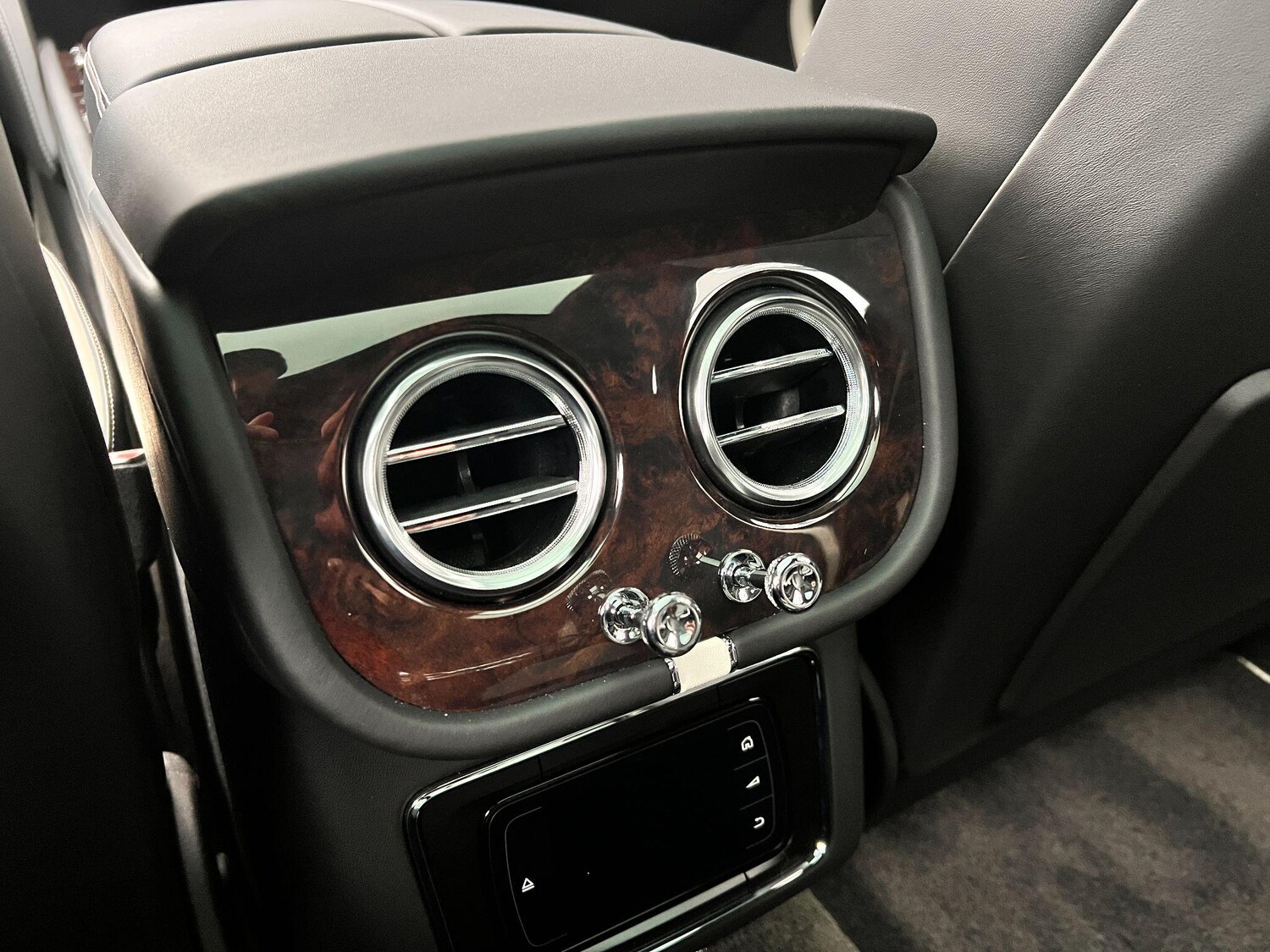 Used Bentley Bentayga for sale - 77646220: Photo 35