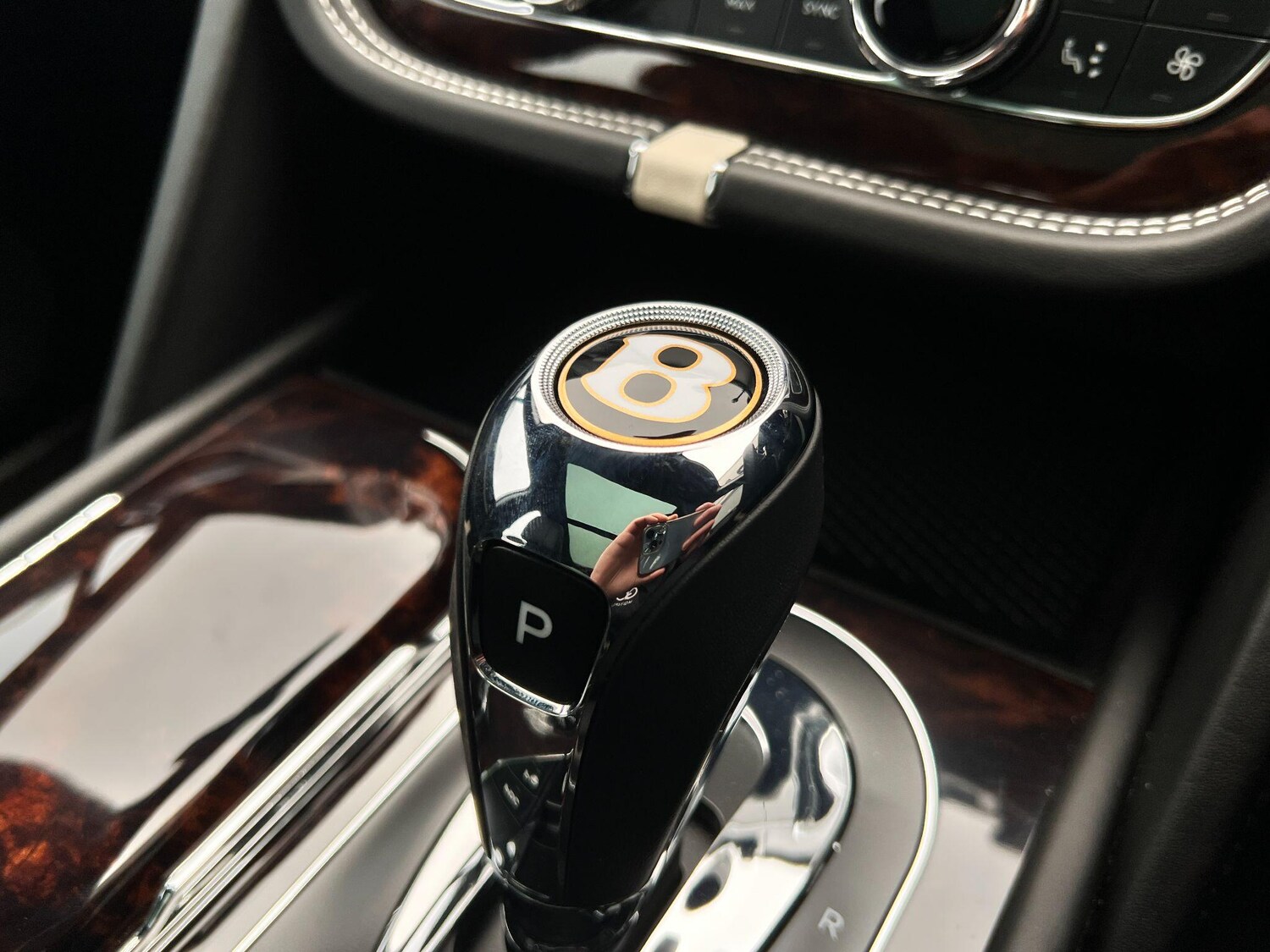 Used Bentley Bentayga for sale - 77646220: Photo 53