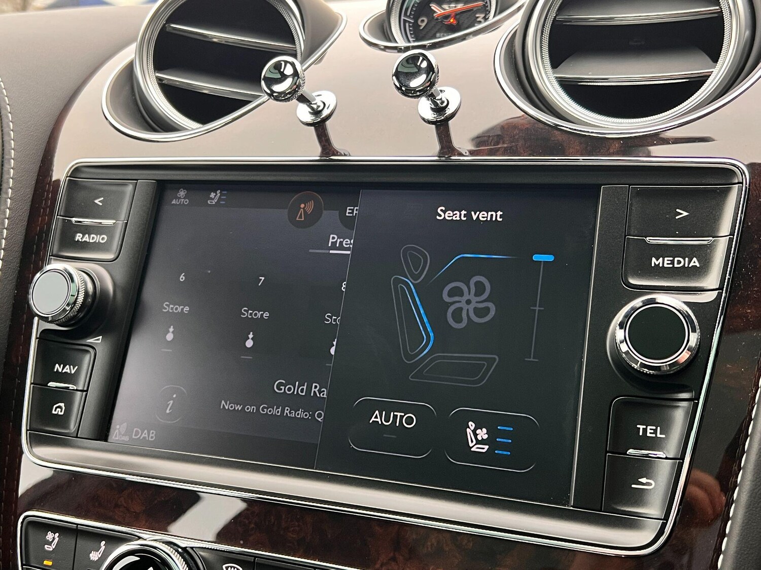 Used Bentley Bentayga for sale - 77646220: Photo 56