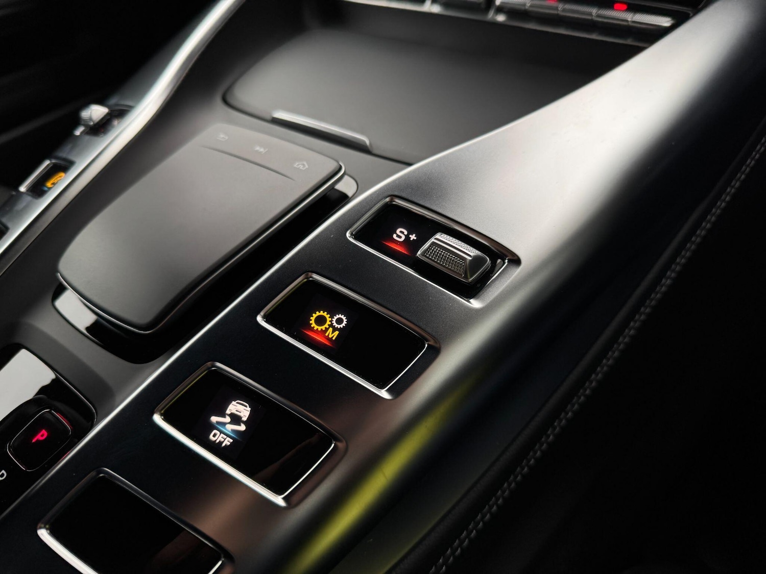 Used Mercedes-Benz AMG GT 2020 for sale - 76284032: Photo 19