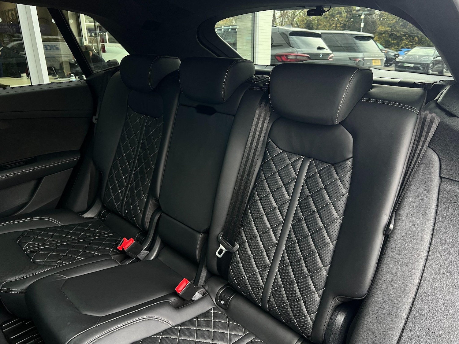 Used Audi SQ8 2022 for sale - 76549104: Photo 24