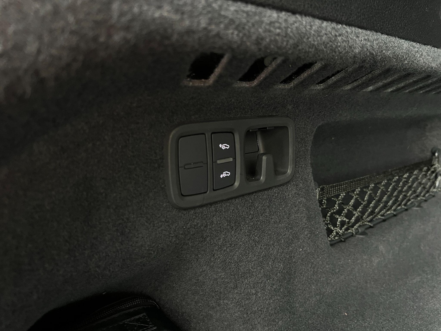 Used Audi SQ8 2022 for sale - 76549104: Photo 29