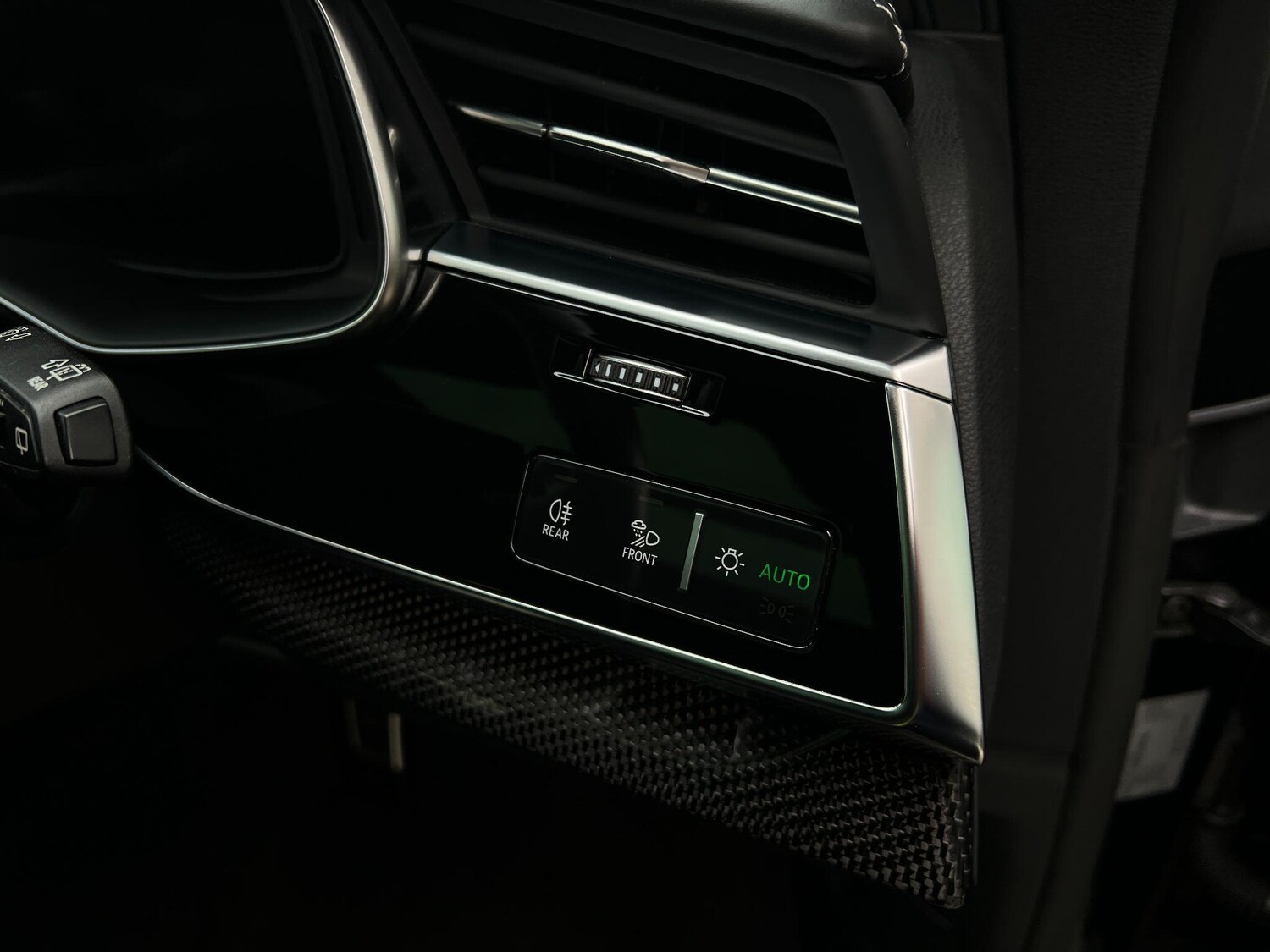 Used Audi SQ8 2022 for sale - 76549104: Photo 66