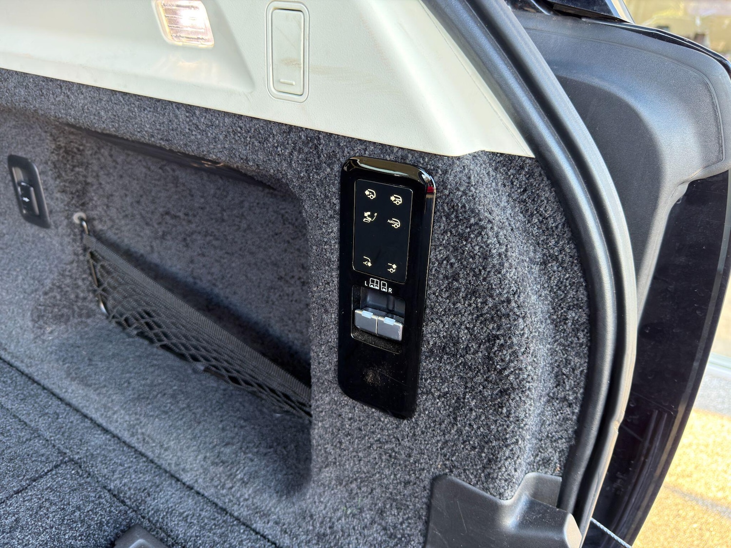 Used Land Rover Range Rover for sale - 76689733: Photo 73