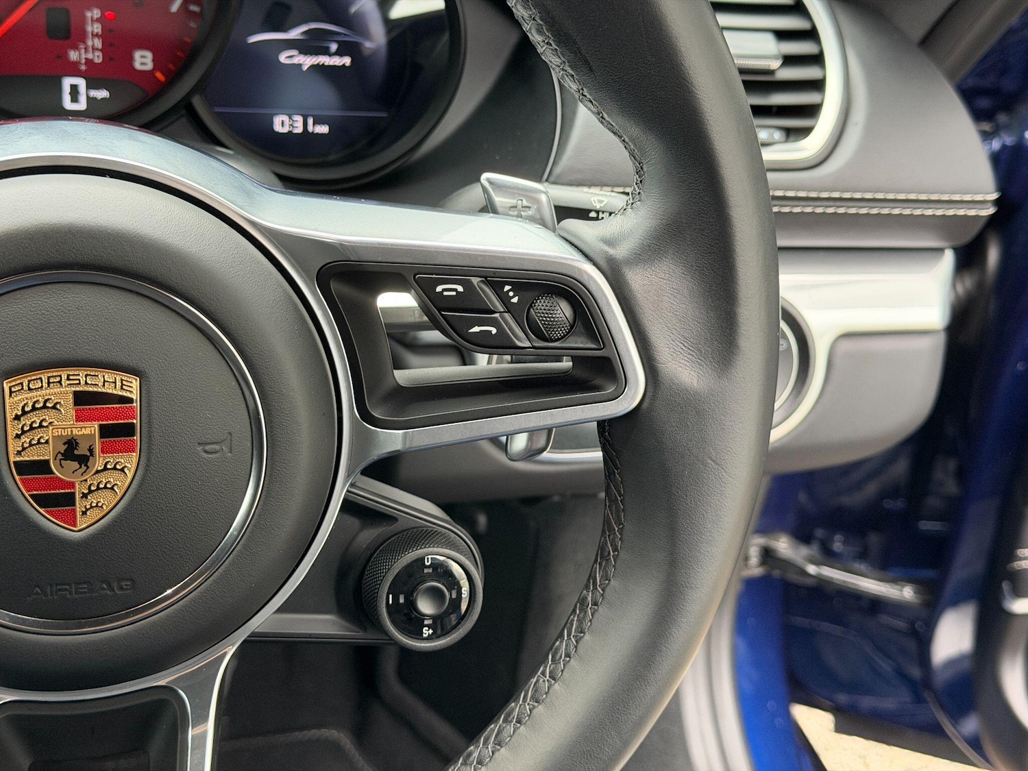 Used Porsche 718 Cayman 2023 for sale - 76964486: Photo 17