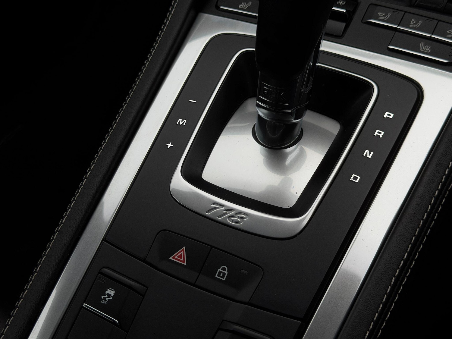 Used Porsche 718 Cayman 2023 for sale - 76964486: Photo 22