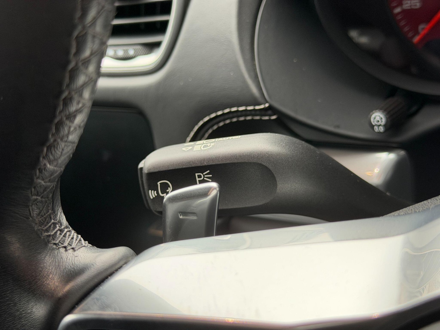 Used Porsche 718 Cayman 2023 for sale - 76964486: Photo 42