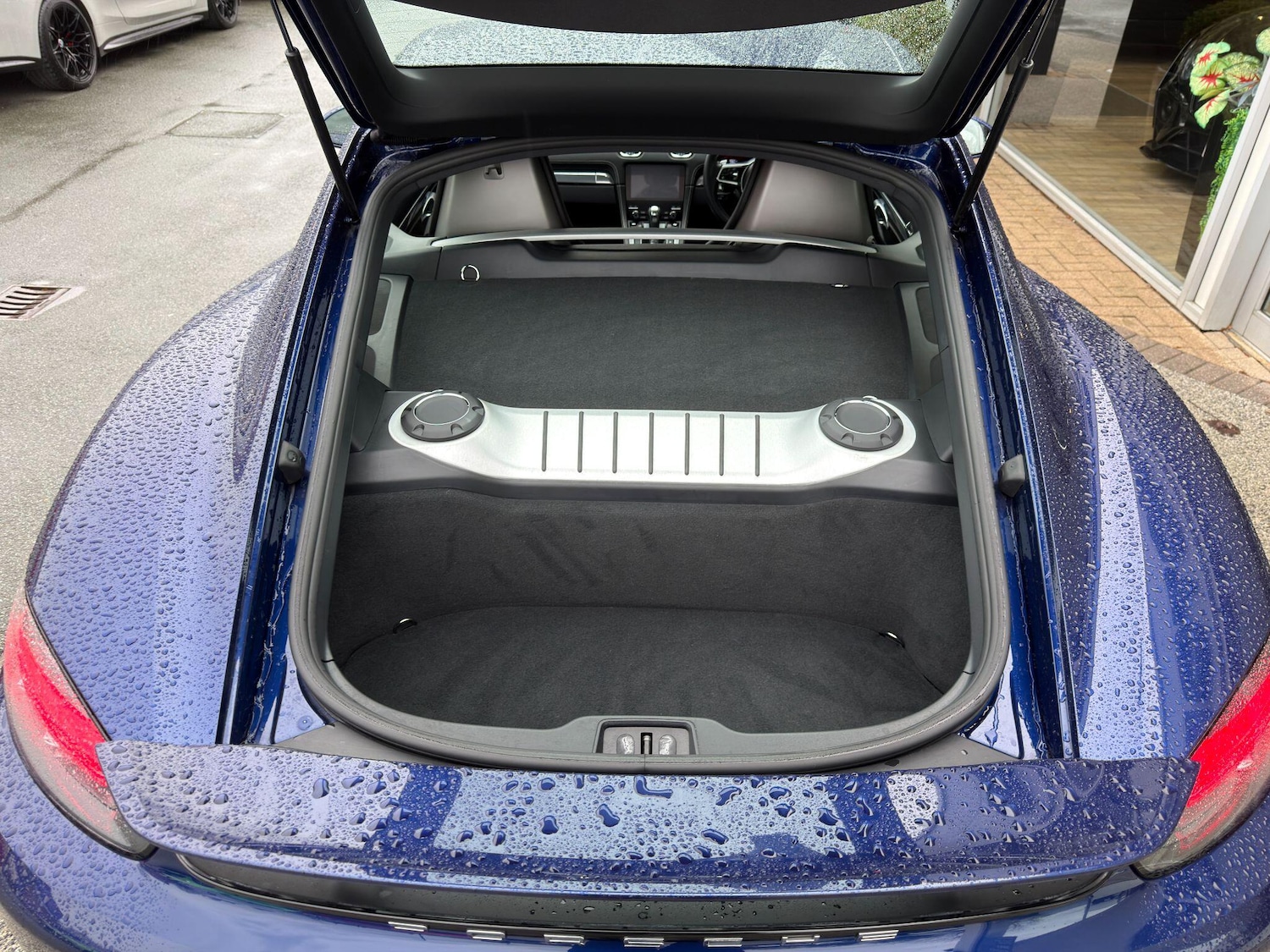 Used Porsche 718 Cayman 2023 for sale - 76964486: Photo 45