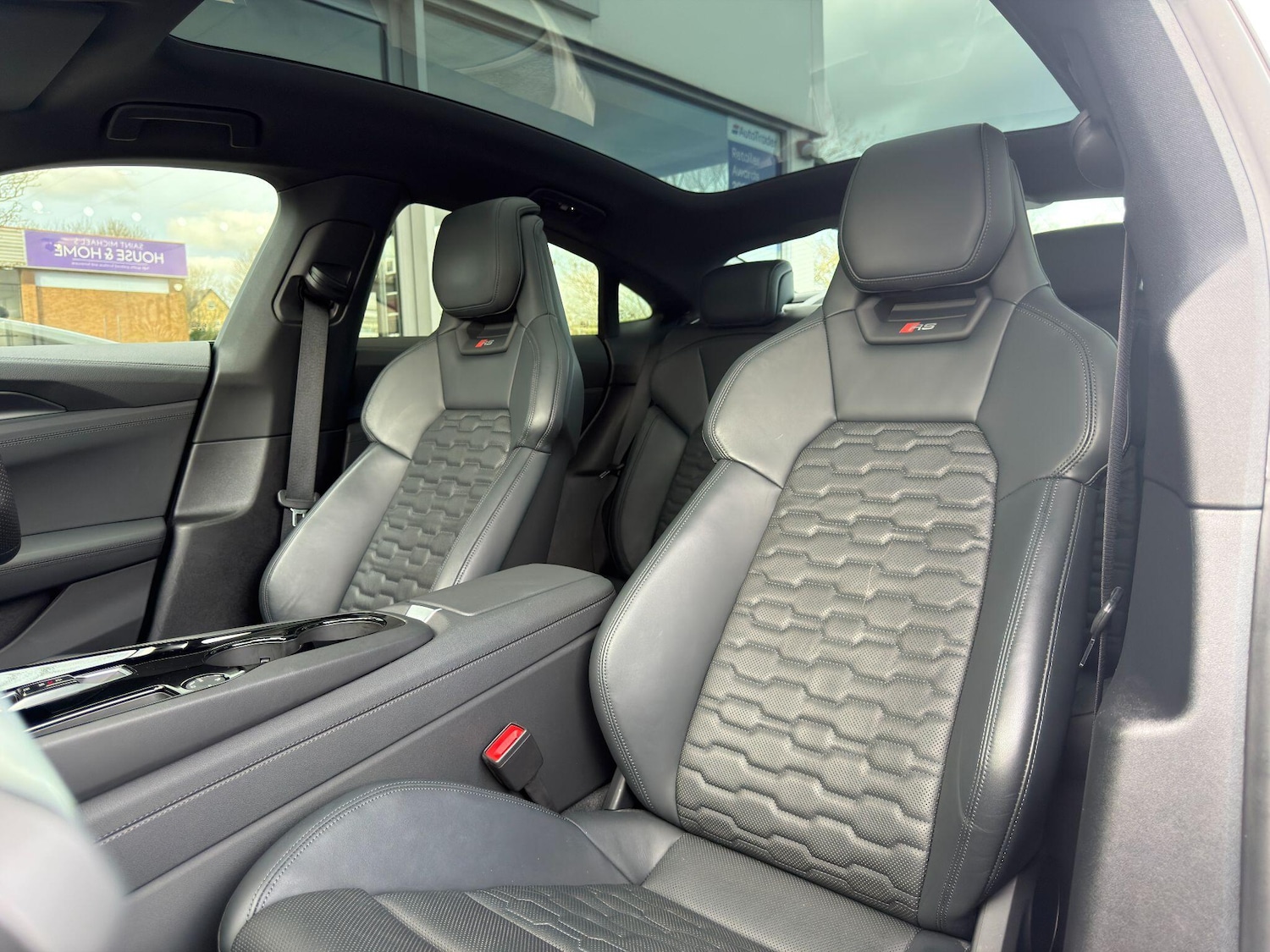 Used Audi RS e-tron GT 2023 for sale - 77657791: Photo 16