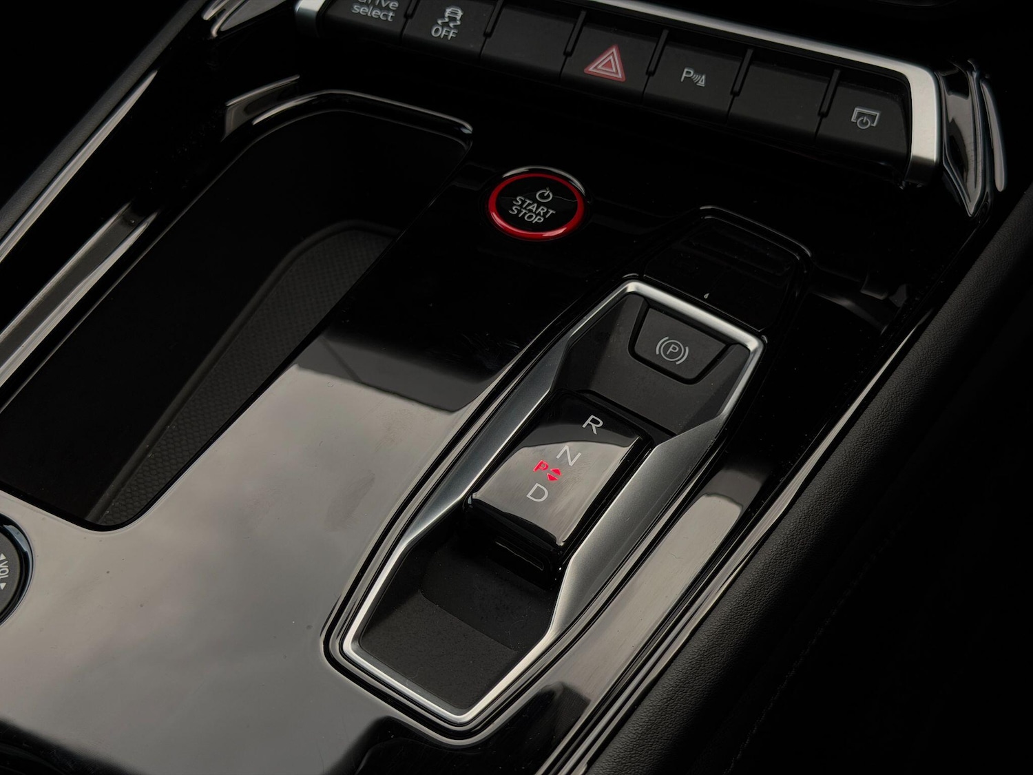 Used Audi RS e-tron GT 2023 for sale - 77657791: Photo 41