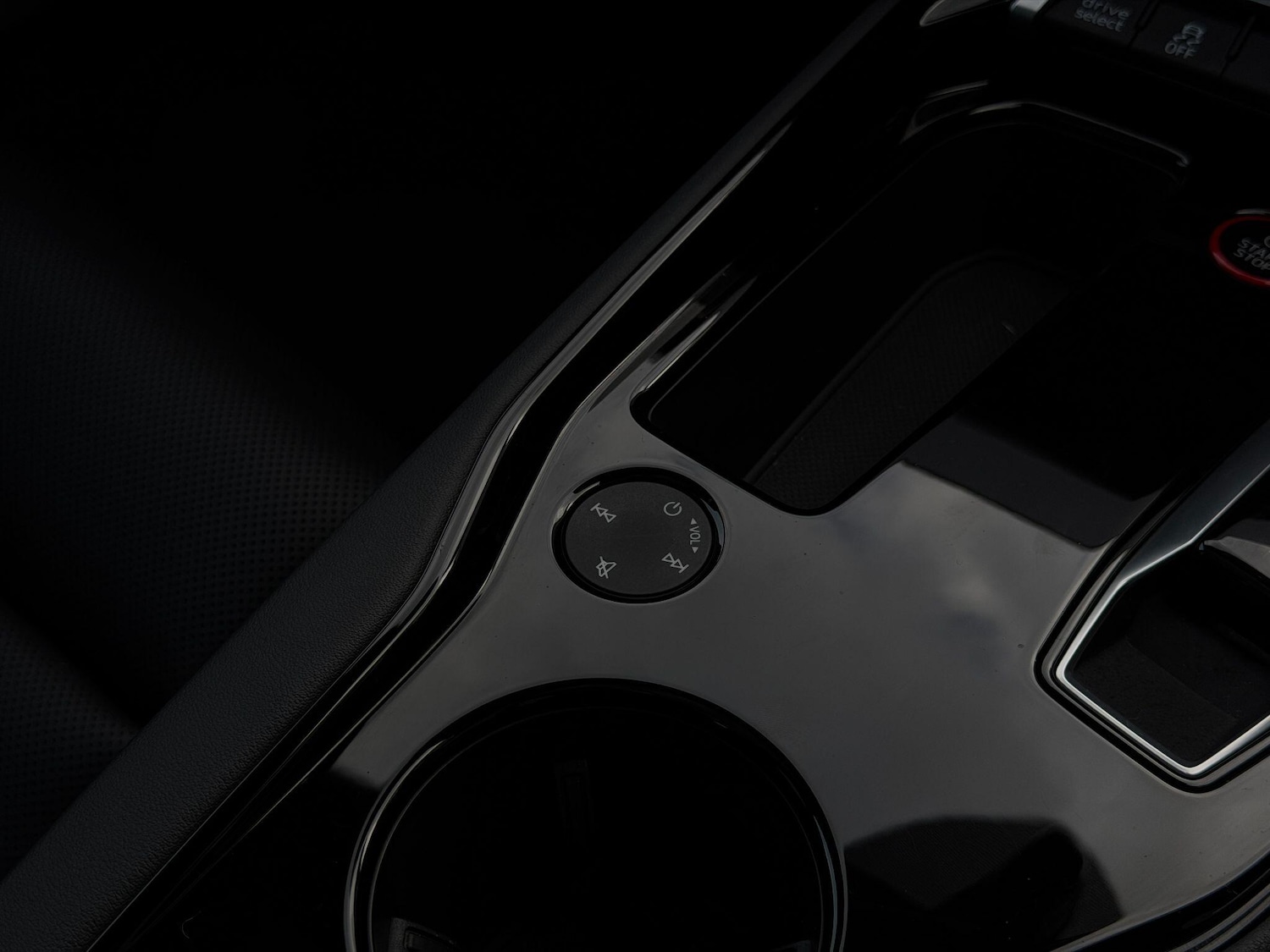 Used Audi RS e-tron GT 2023 for sale - 77657791: Photo 42