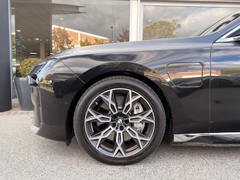Used BMW 7 Series 2024 for sale - 76012254: Photo