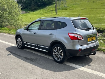 Used Nissan Qashqai+2 2010 for sale - 78521924: Photo