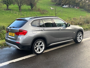 Used BMW X1 2011 for sale - 76428335: Photo