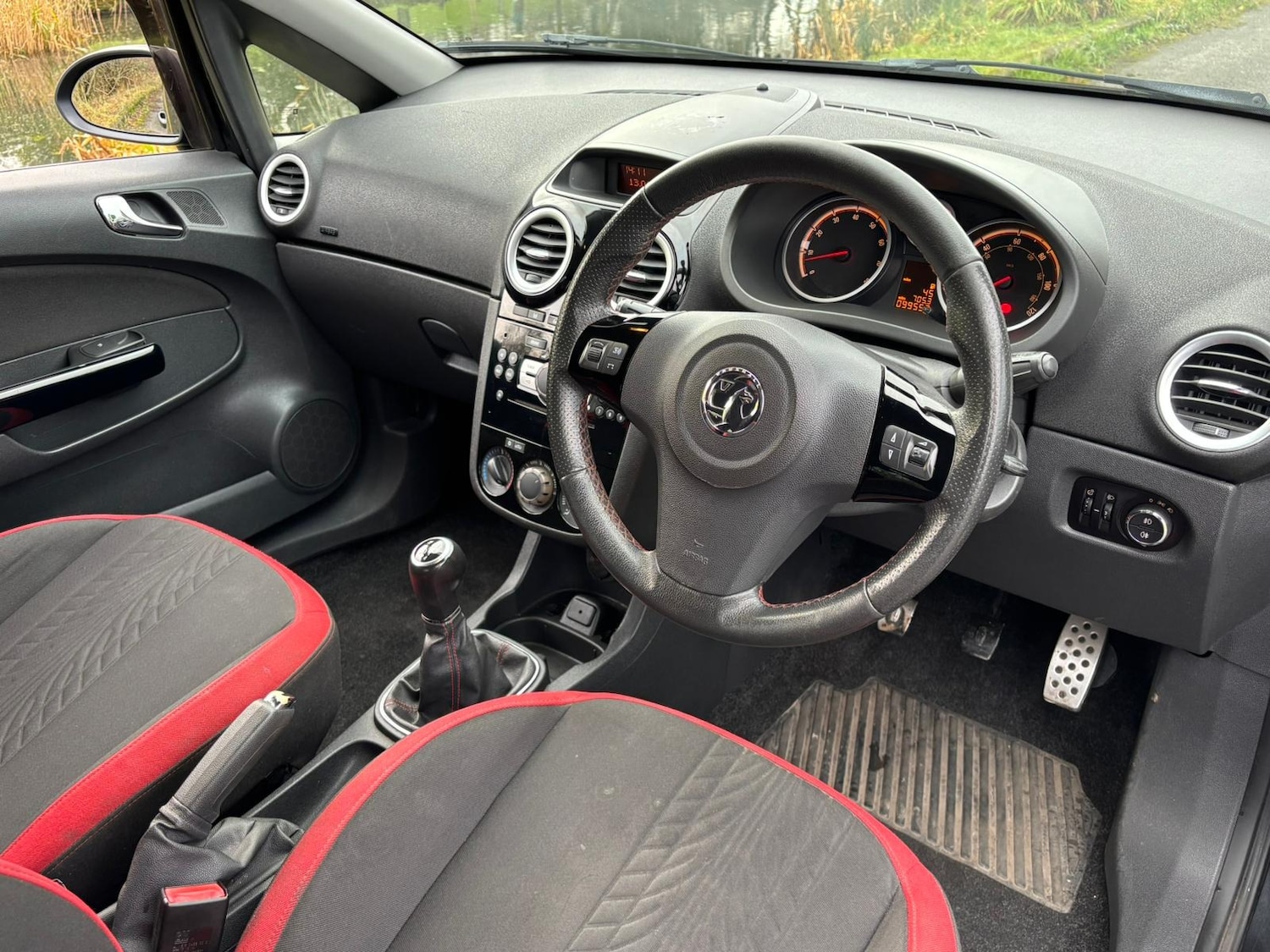 Used Vauxhall Corsa 2015 for sale - 77186647: Photo 6