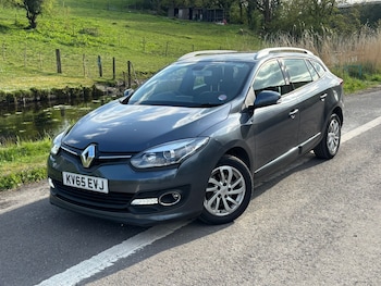 Used Renault Megane 2015 for sale - 78331507: Photo