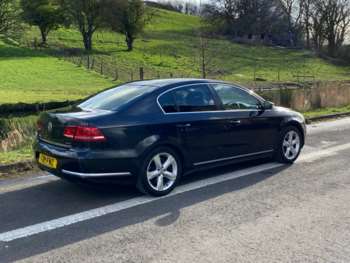 Used Volkswagen Passat 2011 for sale - 71502500: Photo