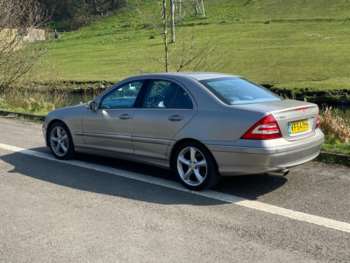 Used Mercedes-Benz C-Class 2004 for sale - 74151622: Photo