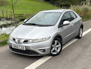 Used Honda Civic 2010 for sale - 76192145: Photo 2