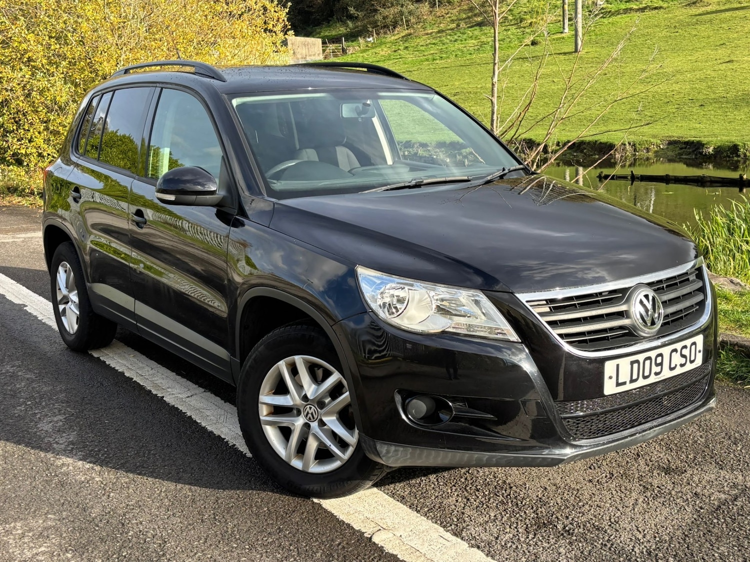 Used Volkswagen Tiguan 2009 for sale - 76404967: Photo 1