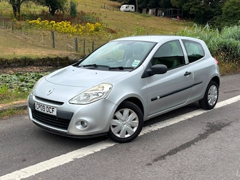 Used Renault Clio 2009 for sale - 79347375: Photo