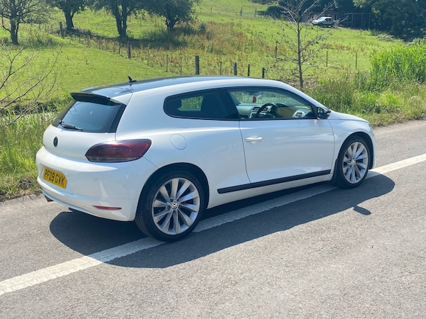 Used Volkswagen Scirocco 2009 for sale - 74994878: Photo 4