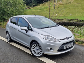 2012 (12) - 1.4 TDCi [70] Titanium 5dr