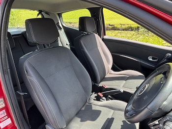 Used Renault Clio 2011 for sale - 78669206: Photo