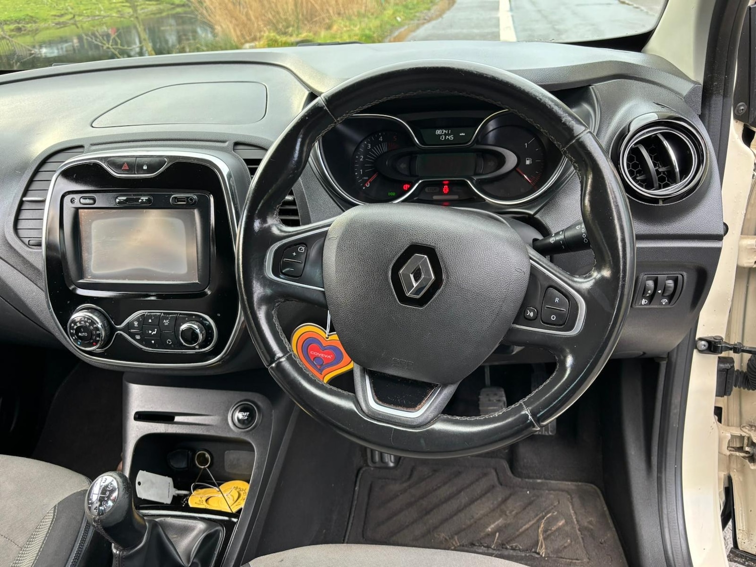 Used Renault Captur 2017 for sale - 77245084: Photo 4