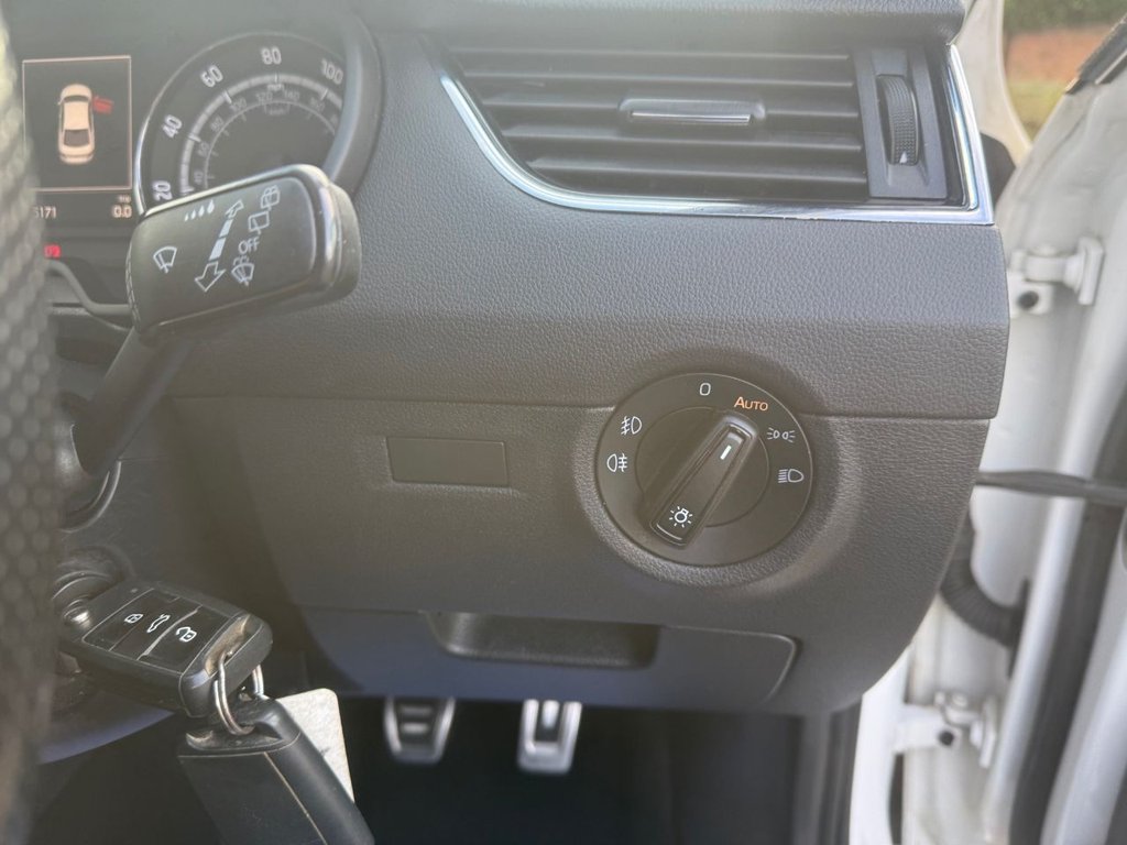 Used Skoda Octavia 2014 for sale - 77659910: Photo 24