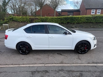 Used Skoda Octavia 2014 for sale - 77659910: Photo