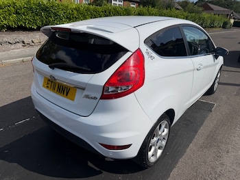 Used Ford Fiesta 2011 for sale - 79221351: Photo