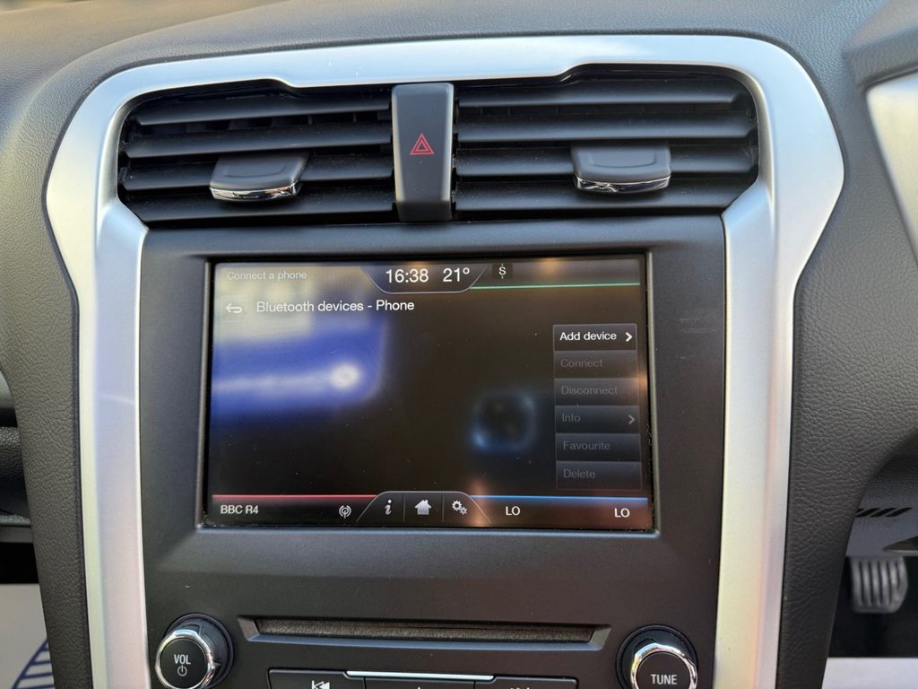 Used Ford Mondeo 2015 for sale - 77659918: Photo 22