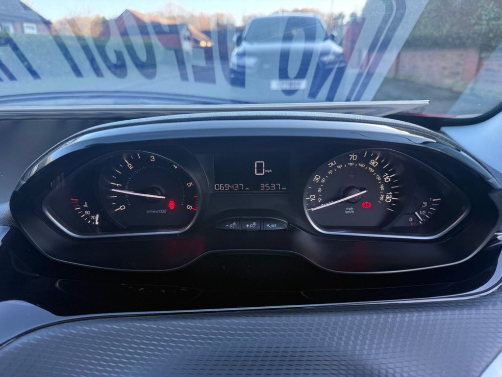 Used Peugeot 208 2016 for sale - 77706175: Photo 22