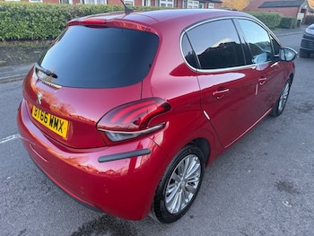 Used Peugeot 208 2016 for sale - 77706175: Photo