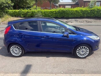 Used Ford Fiesta 2015 for sale - 79178503: Photo