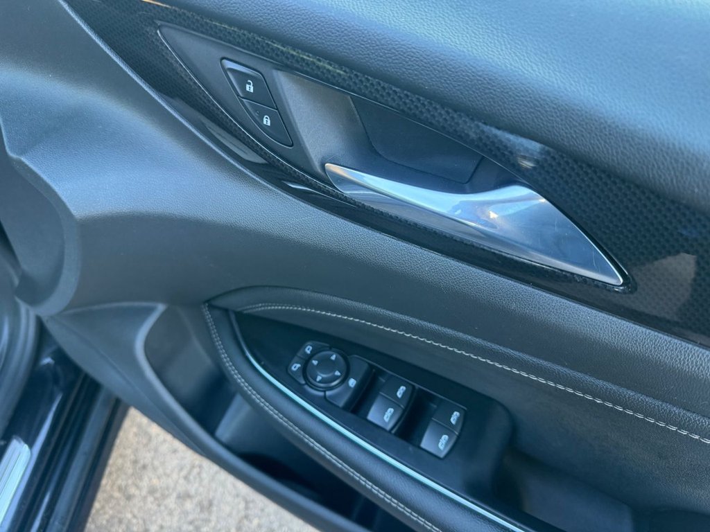 Used Vauxhall Insignia 2017 for sale - 77706160: Photo 29