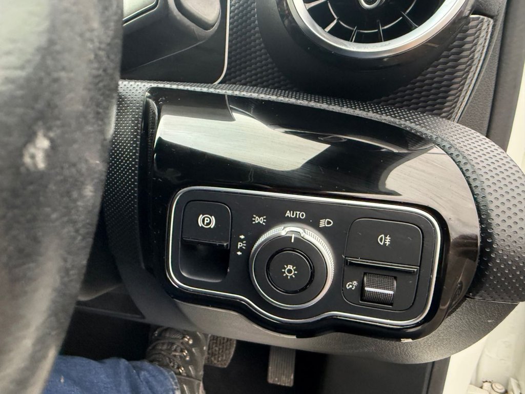 Used Mercedes-Benz A-Class 2018 for sale - 78049589: Photo 25